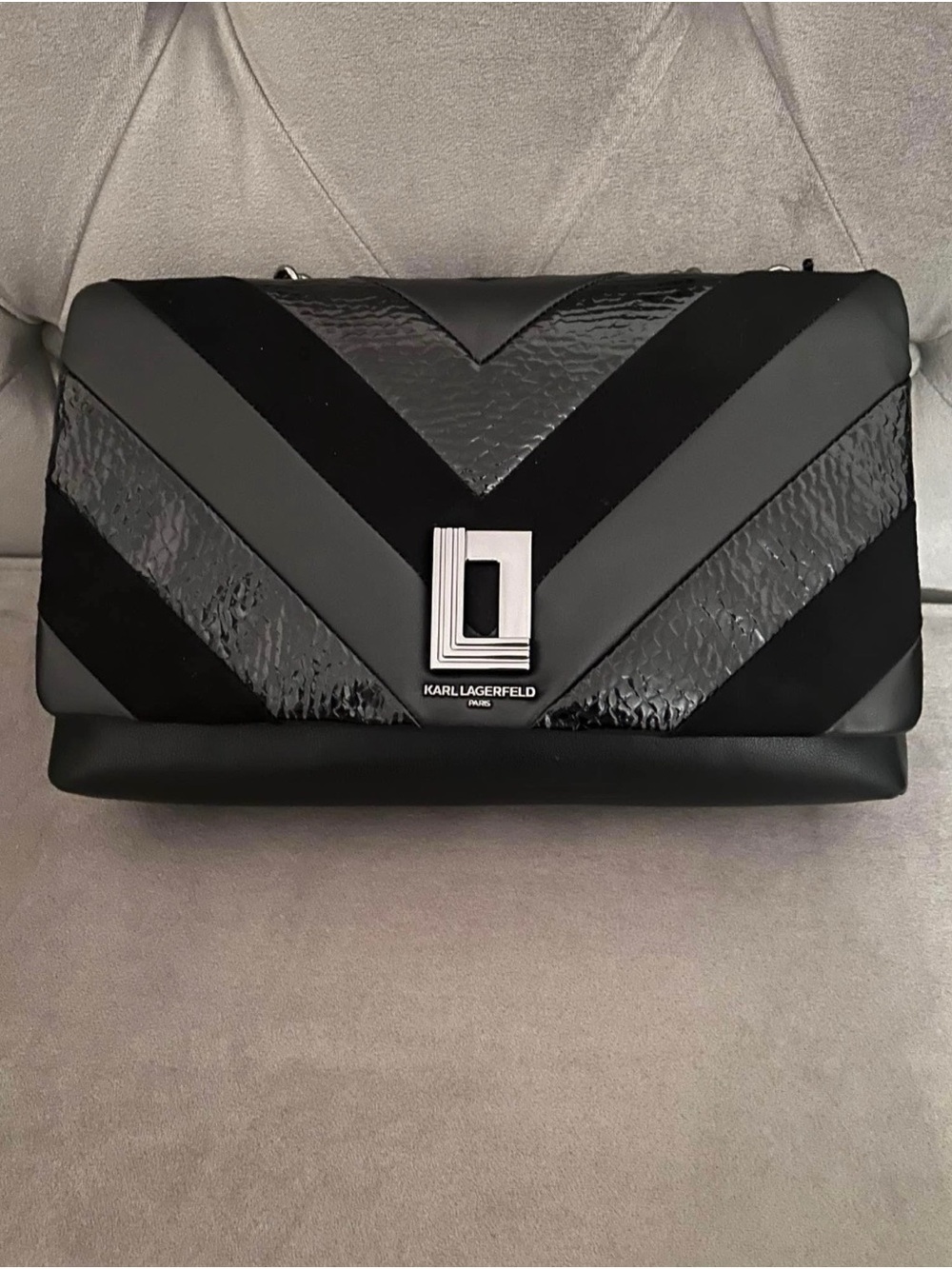 Karl Lagerfeld Black Chevron Mixed-Material Shoulder Bag